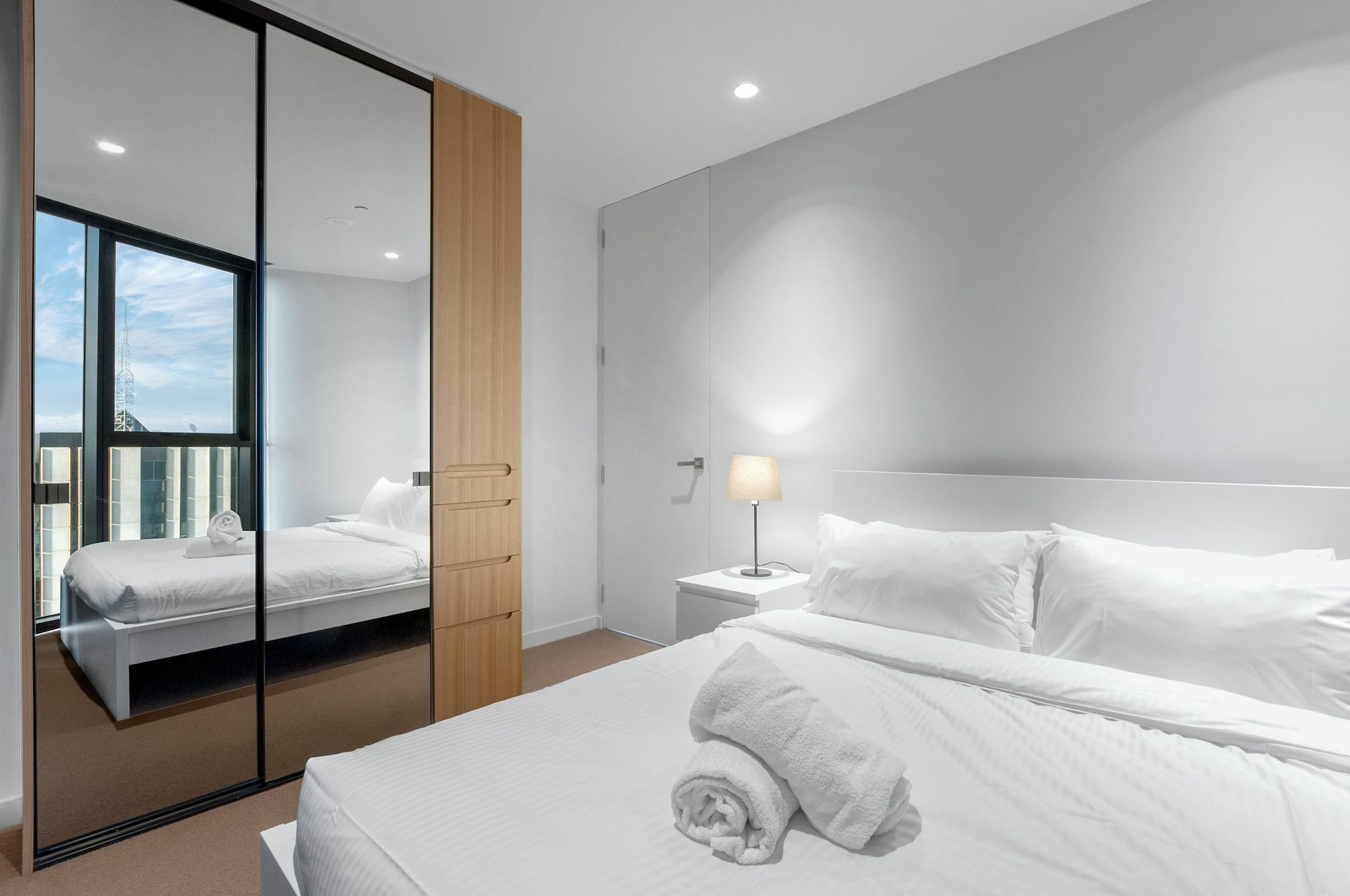 Light Tower Apartment Melbourne Eksteriør billede
